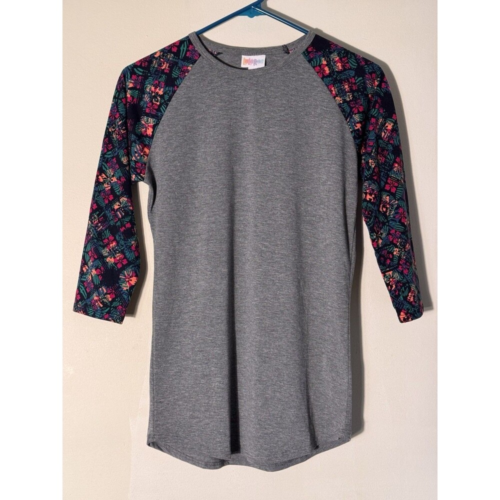 LuLaRoe Women's Grey/Geometric T-shirt Size XXS